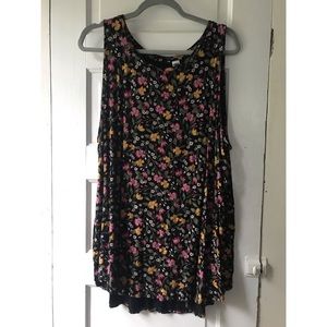 Floral Old Navy Luxe XXL Swing Tank